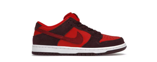 Nike SB Dunk Low Cherry U