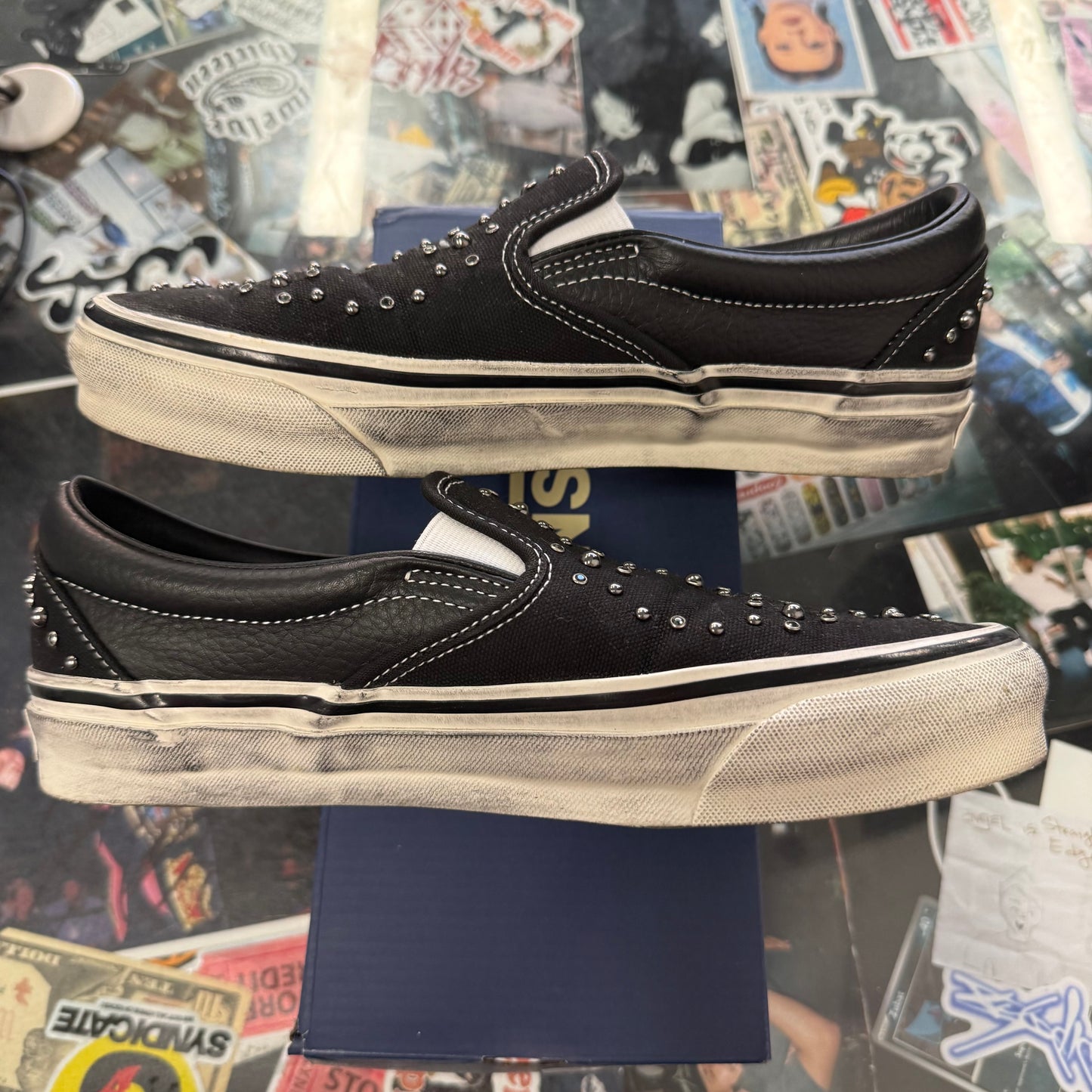 Vans LX Classic Slip-On 98 Pearlized Pack Blackout U8.5