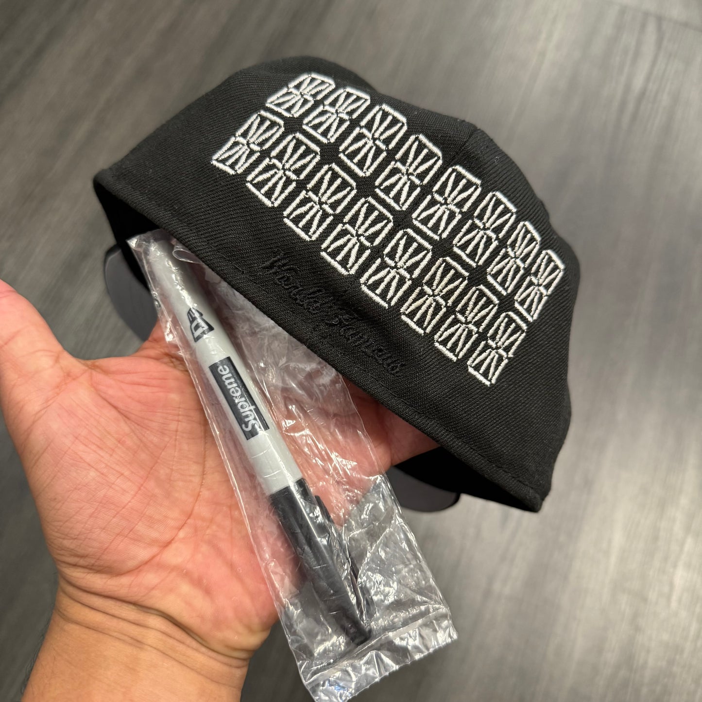 Supreme Sharpie Fitted New Era