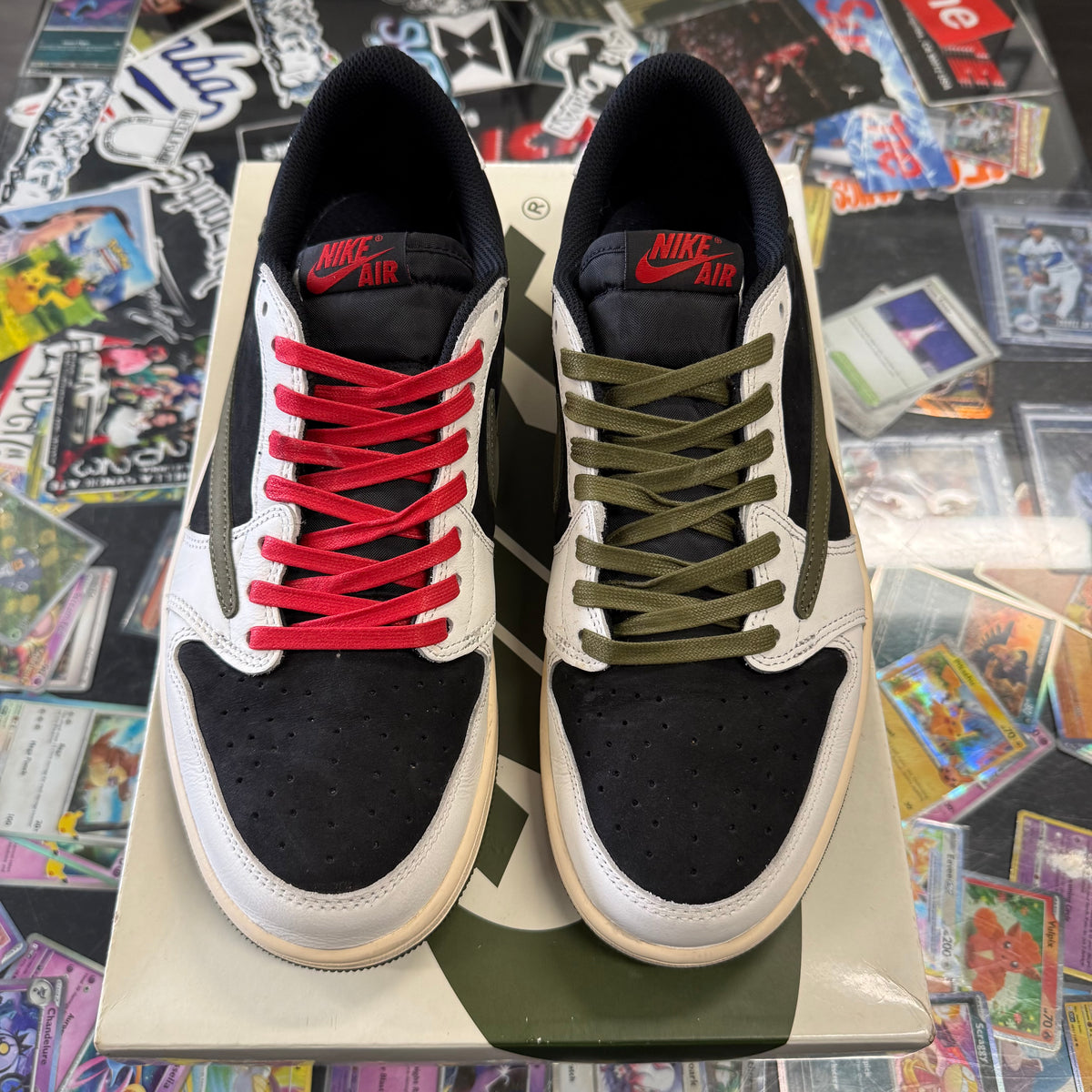 Jordan 1 retro low Travis Scott olive (women’s) U11W