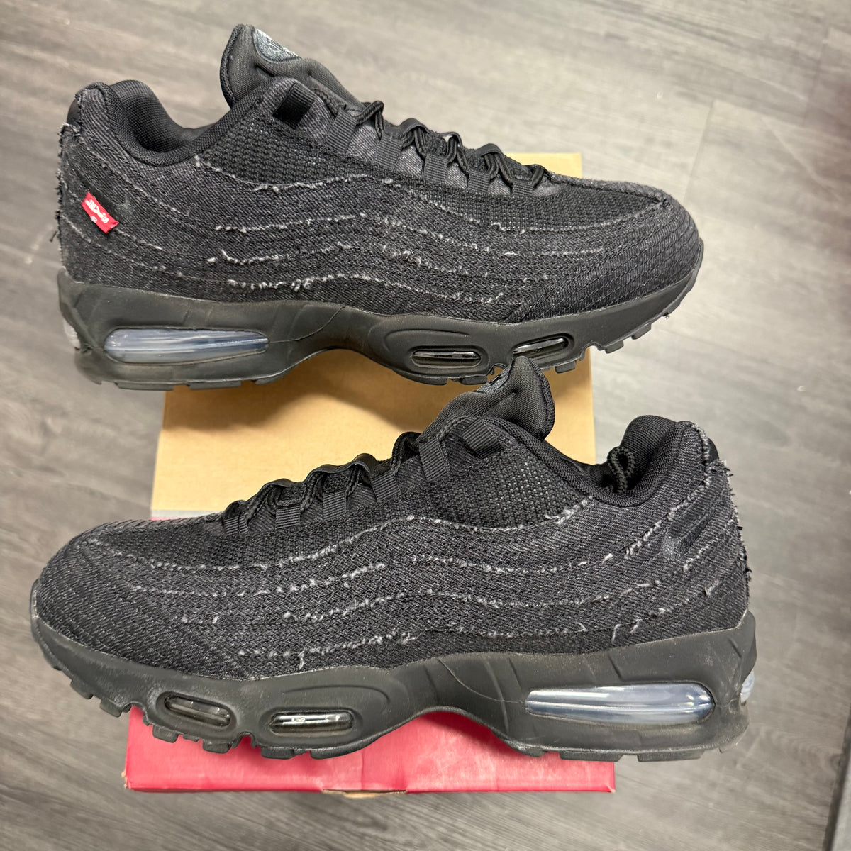 Nike Air Max 95 OG Levi’s Black U12