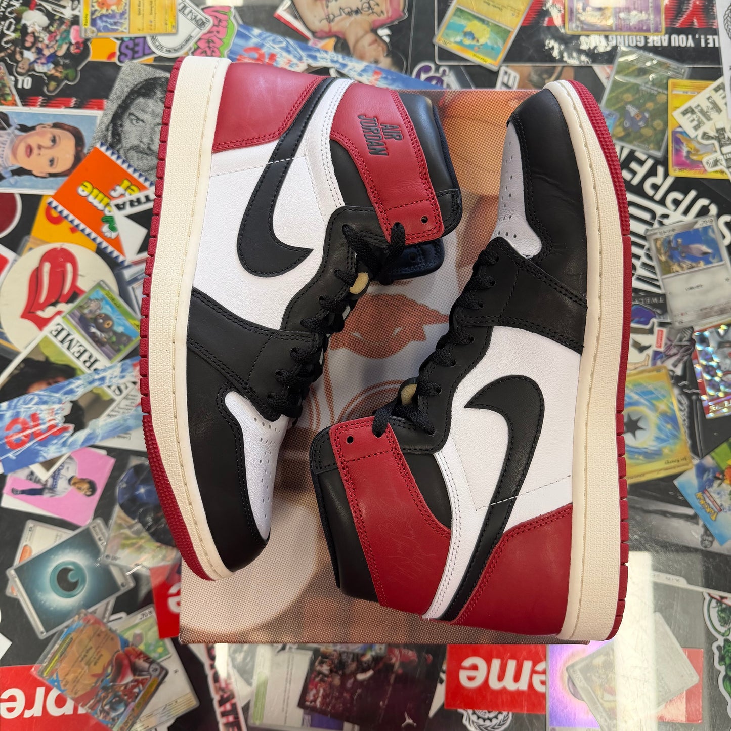 Jordan 1 Retro High OG Black Toe Reimagined U11