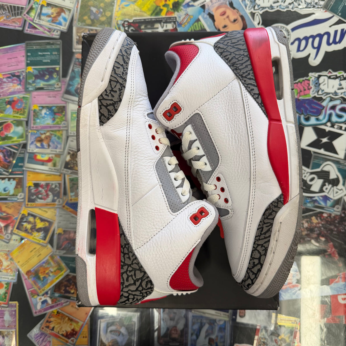 Jordan 3 Retro Fire Red 2022 U9.5