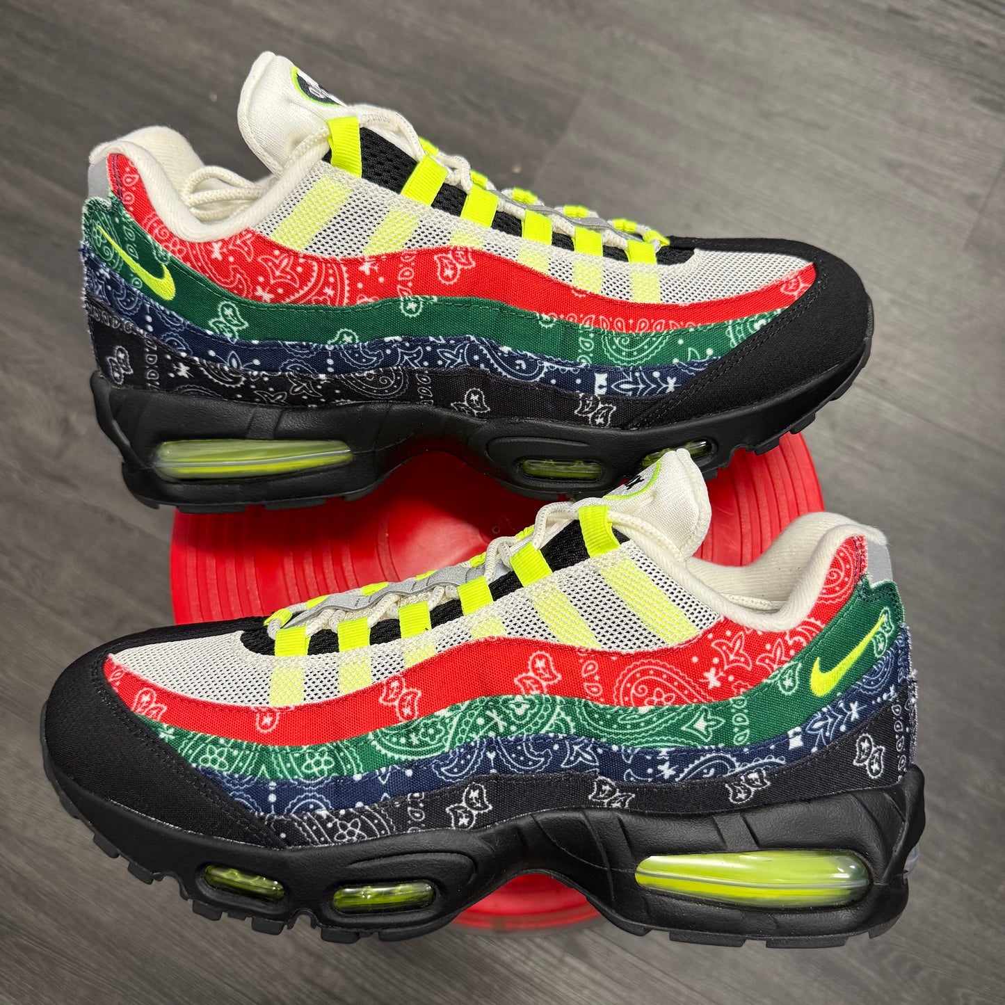 Nike Air Max 95 OG Big Bubble Neon Paisley Bandana