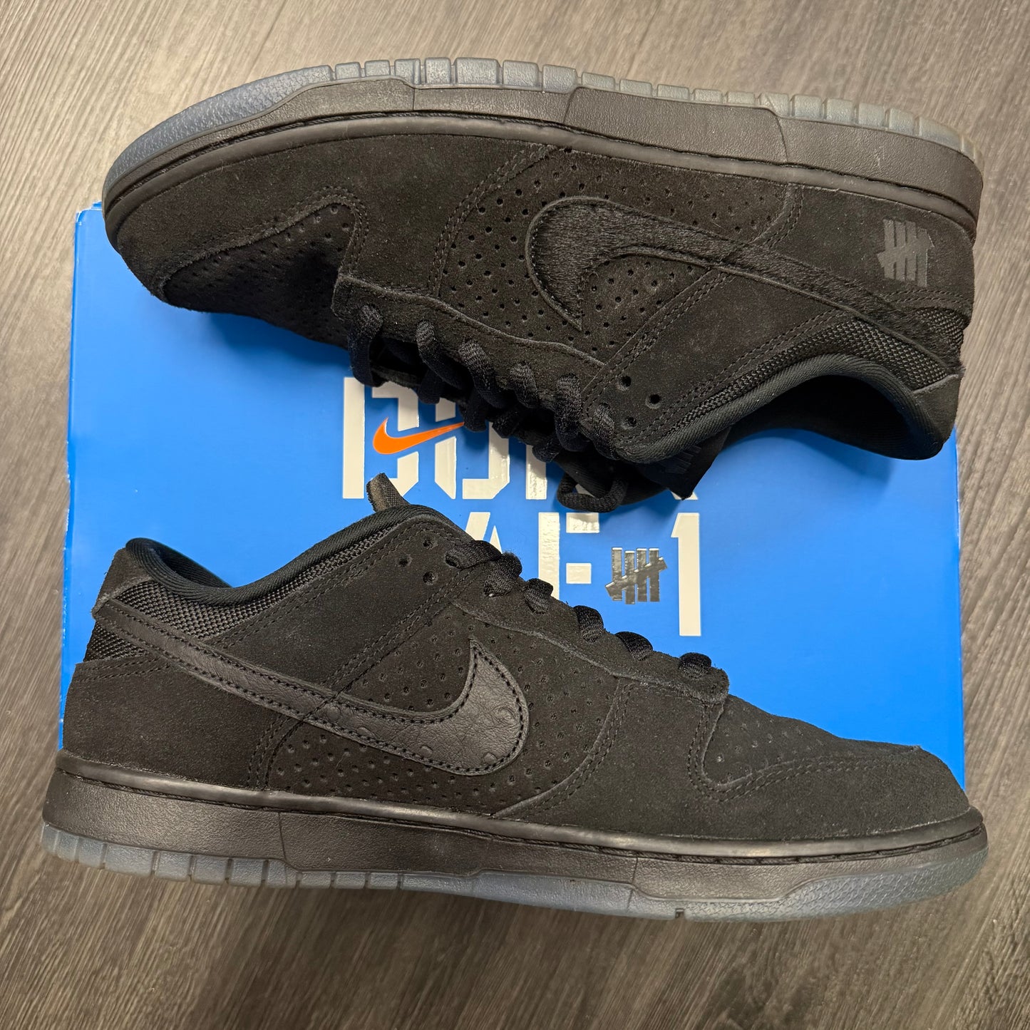 Nike Dunk Low SP Undefeated 5 On It Black U