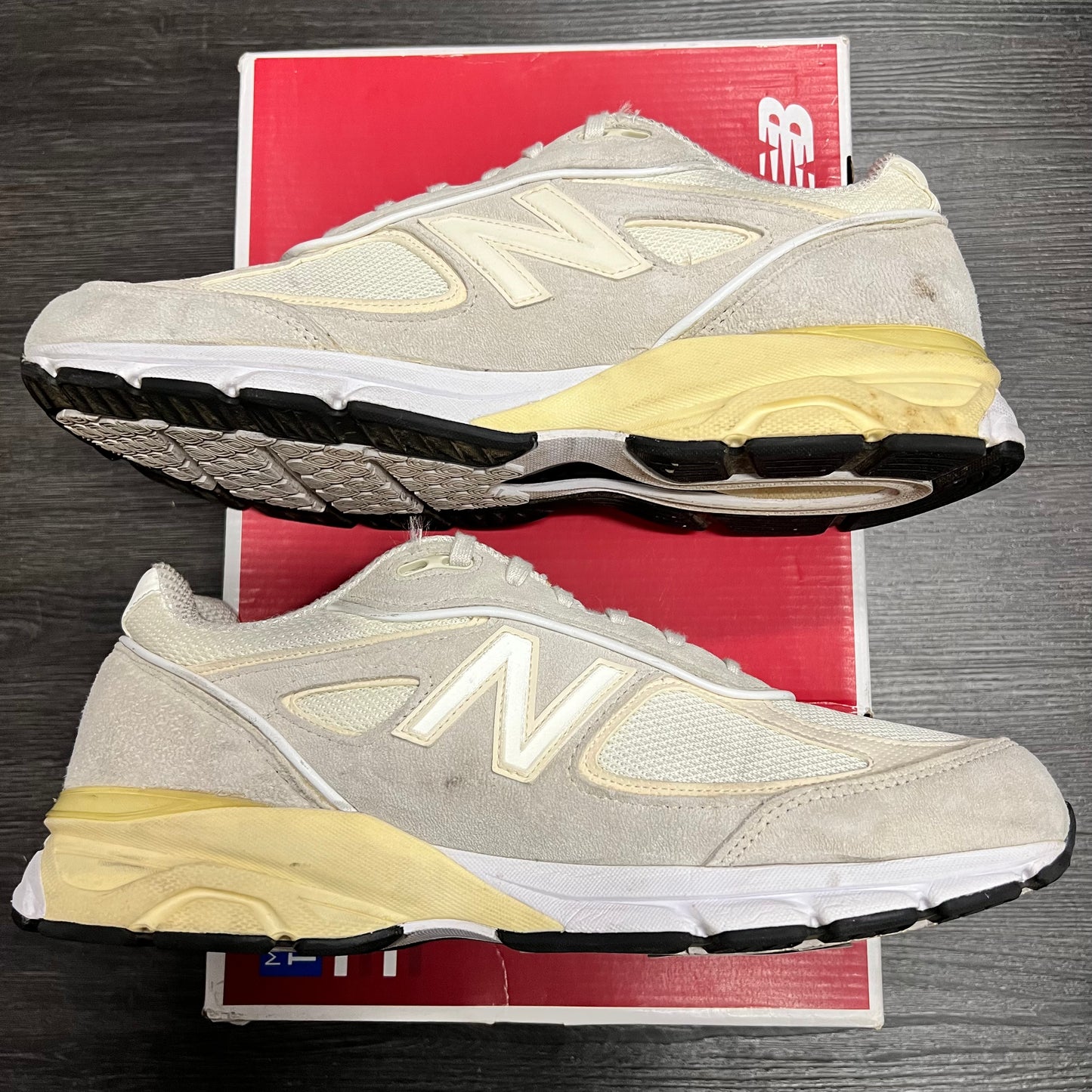 New Balance 990v4 Stussy Cream