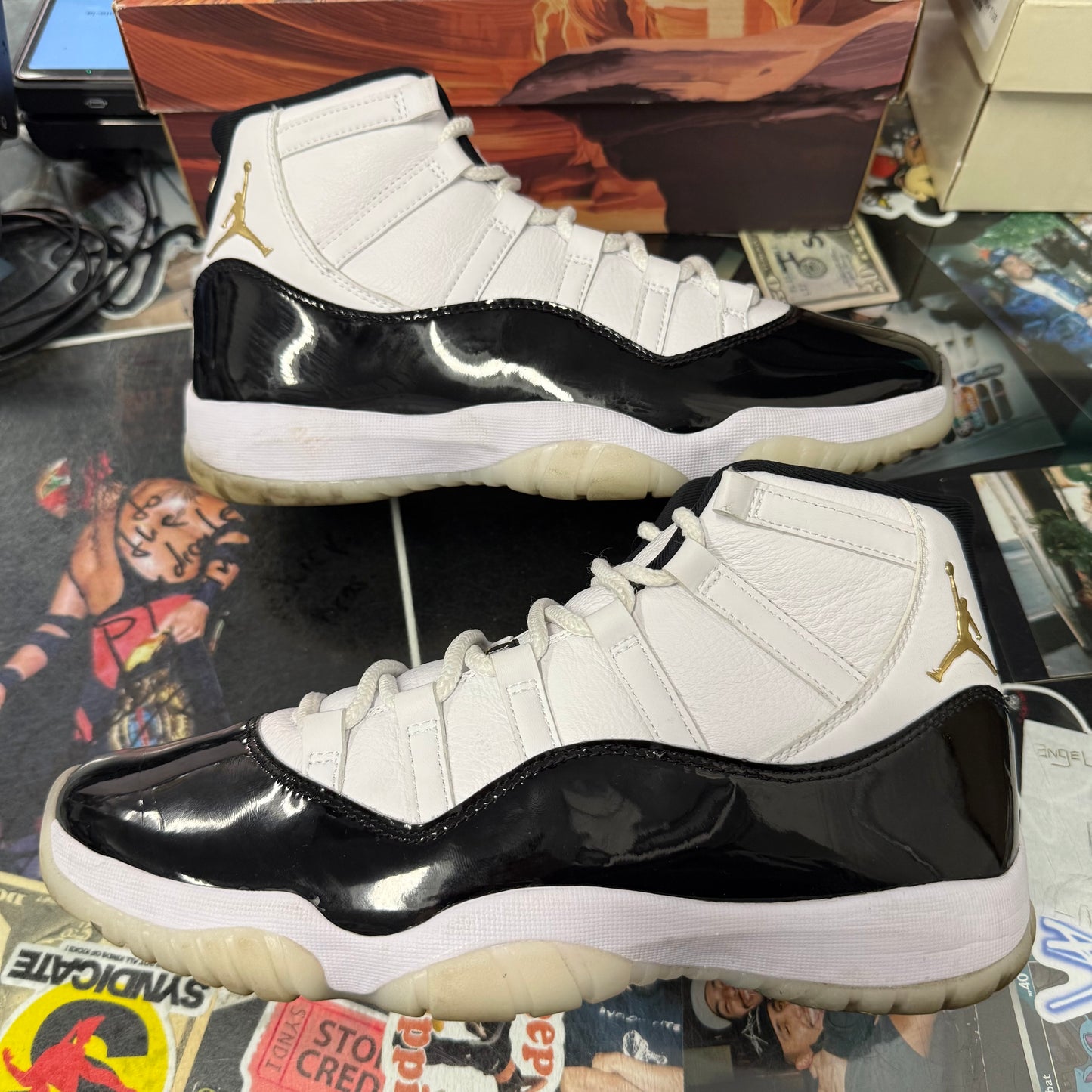 Jordan 11 Retro DMP Gratitude 2023 U10