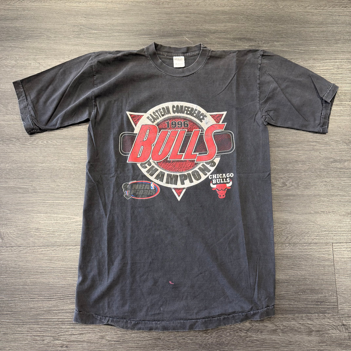 Vintage Bulls 1996 Tee