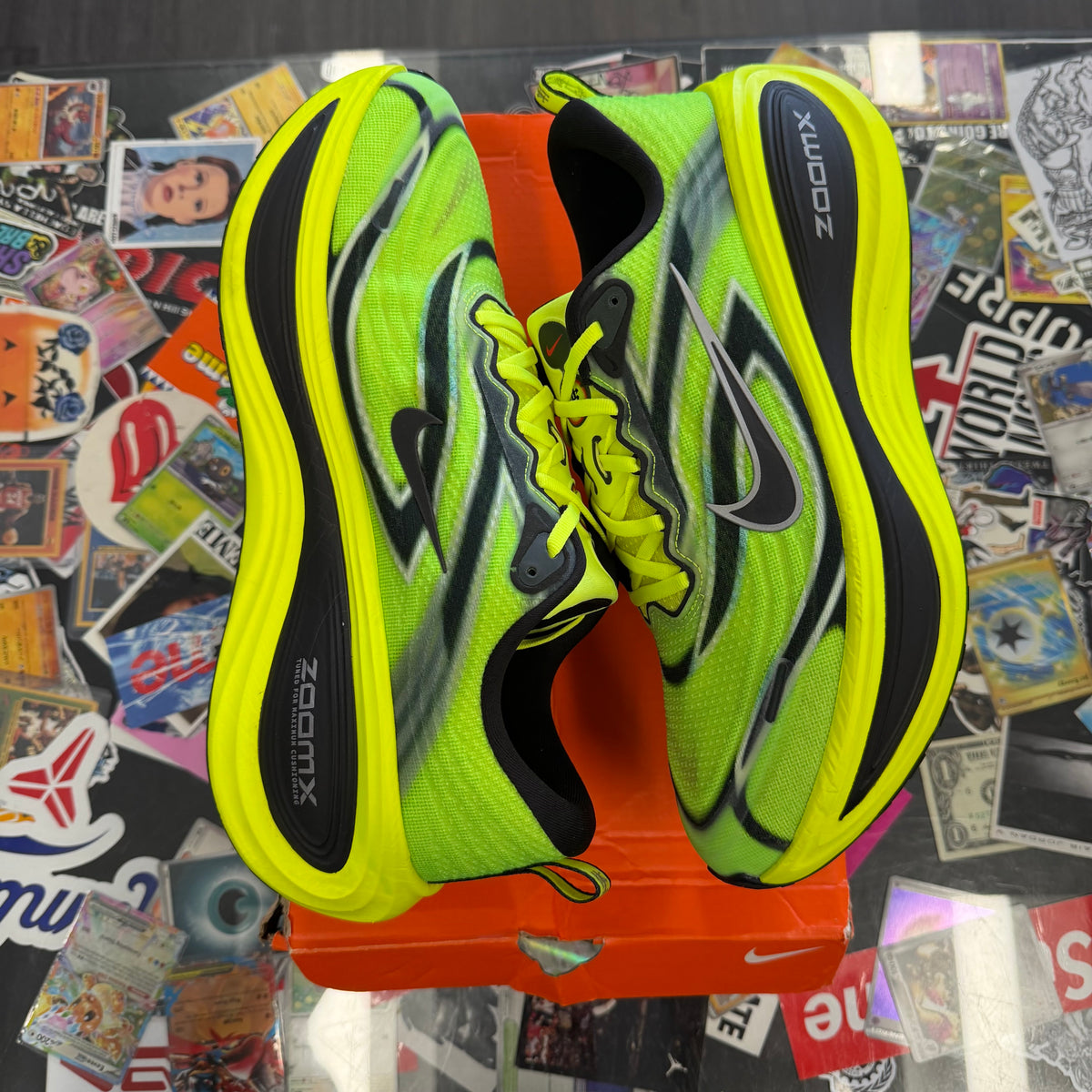 Nike Vomero Plus Ekiden Pack Volt