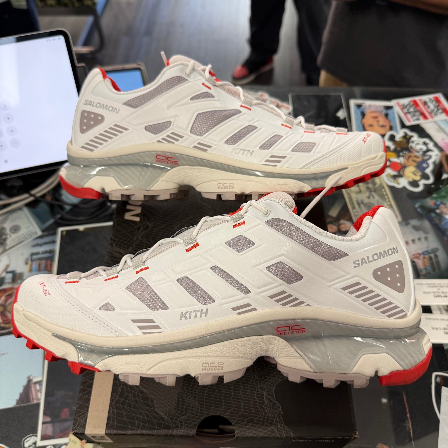 Salomon XT-4K Kith Kithmas White Red