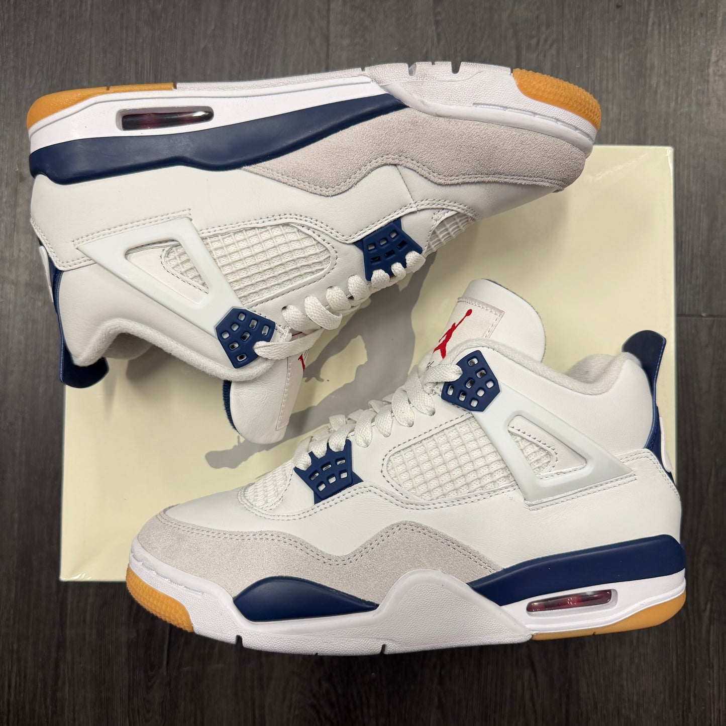 Jordan 4 Retro SB Navy U7