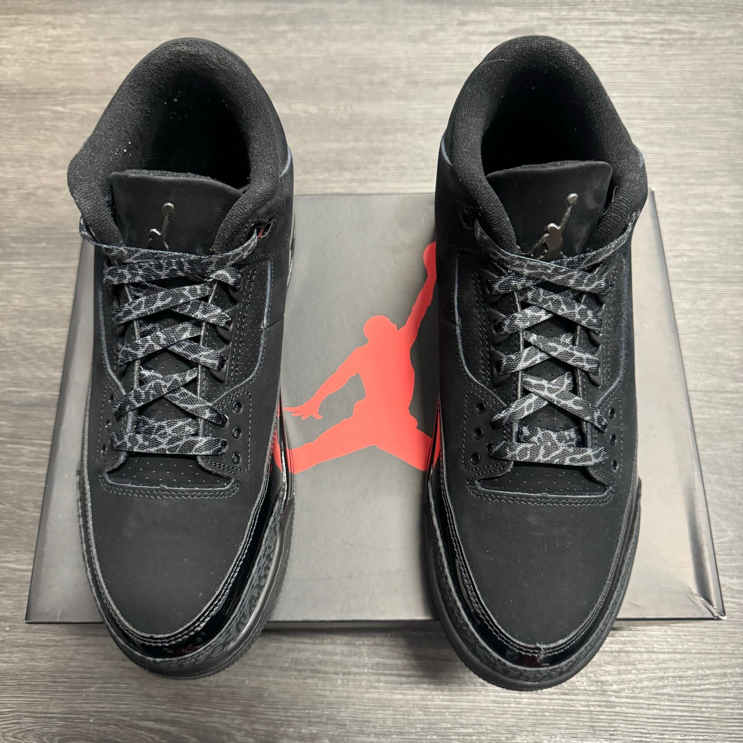 Jordan 3 Retro Black Cat (2025) U9