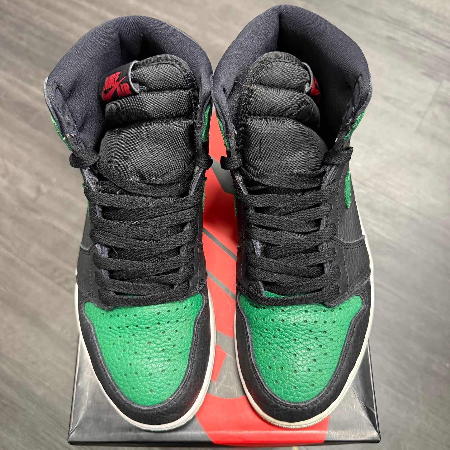 Jordan 1 Retro Pine Green Black U