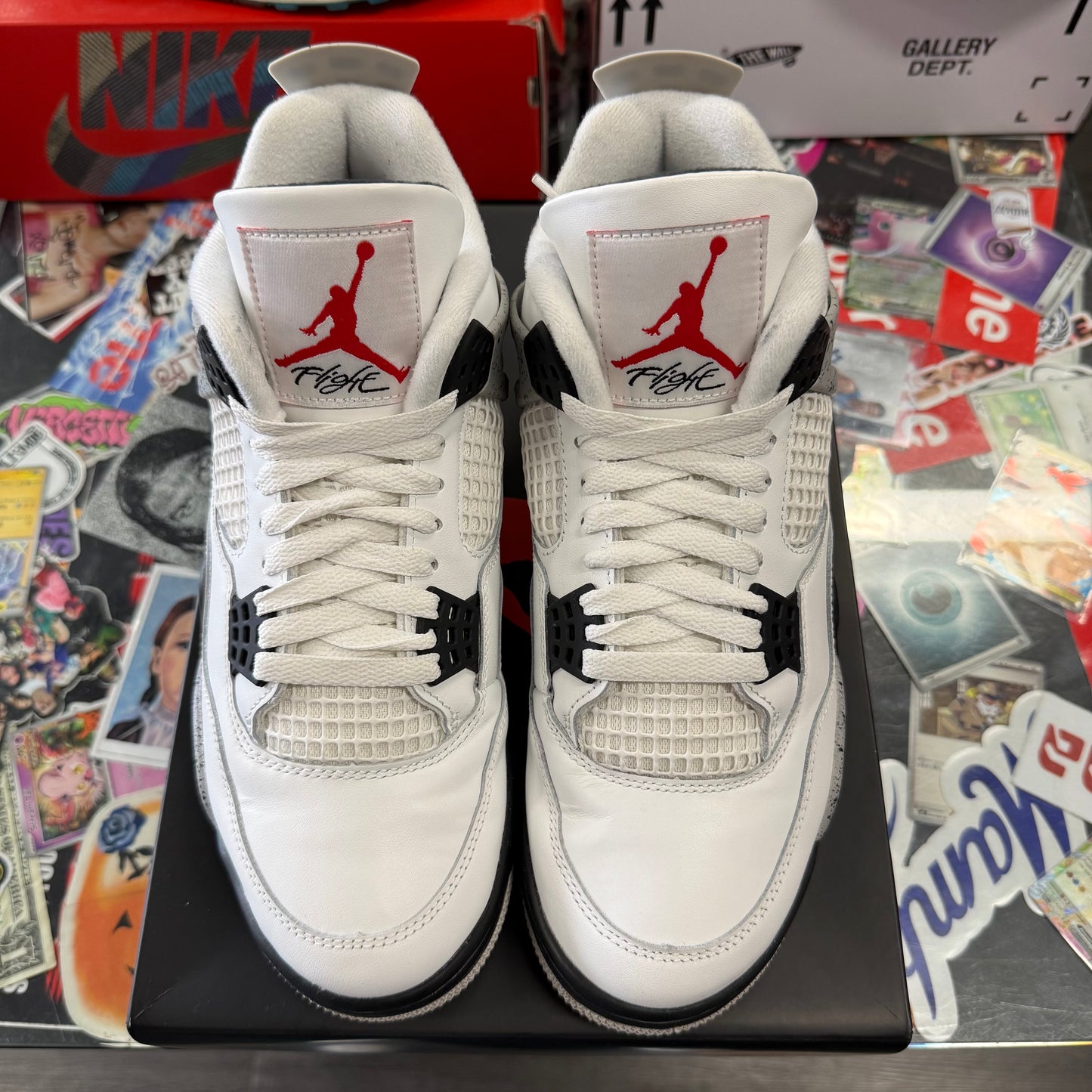 Jordan 4 Retro White Cement (2025) U8.5