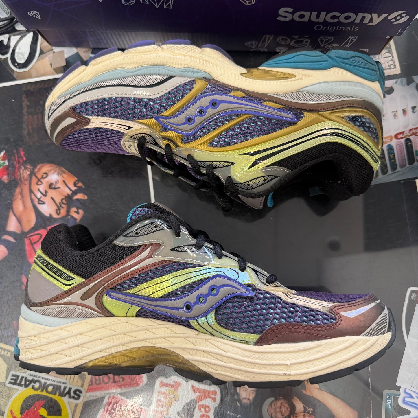 Saucony ProGrid Omni 9 Crystal Cave