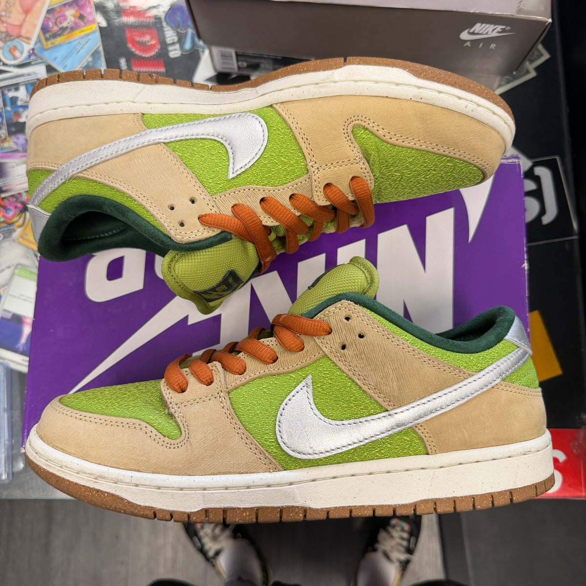 Nike SB Dunk Low Escargot U9