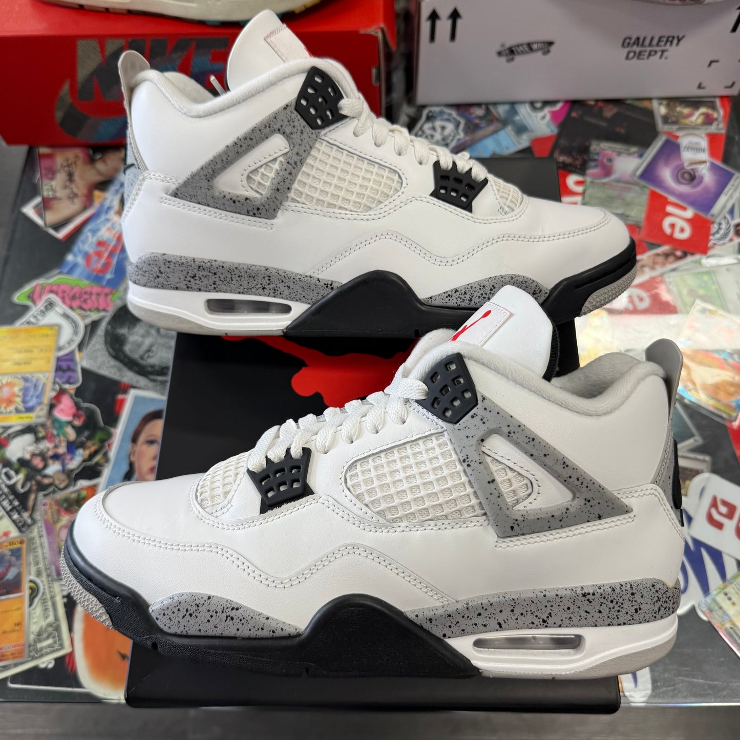 Jordan 4 Retro White Cement (2025) U8.5