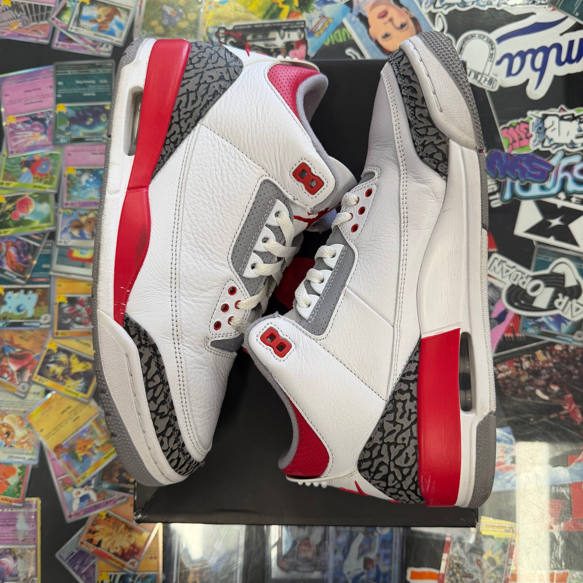 Jordan 3 Retro Fire Red 2022 U9.5