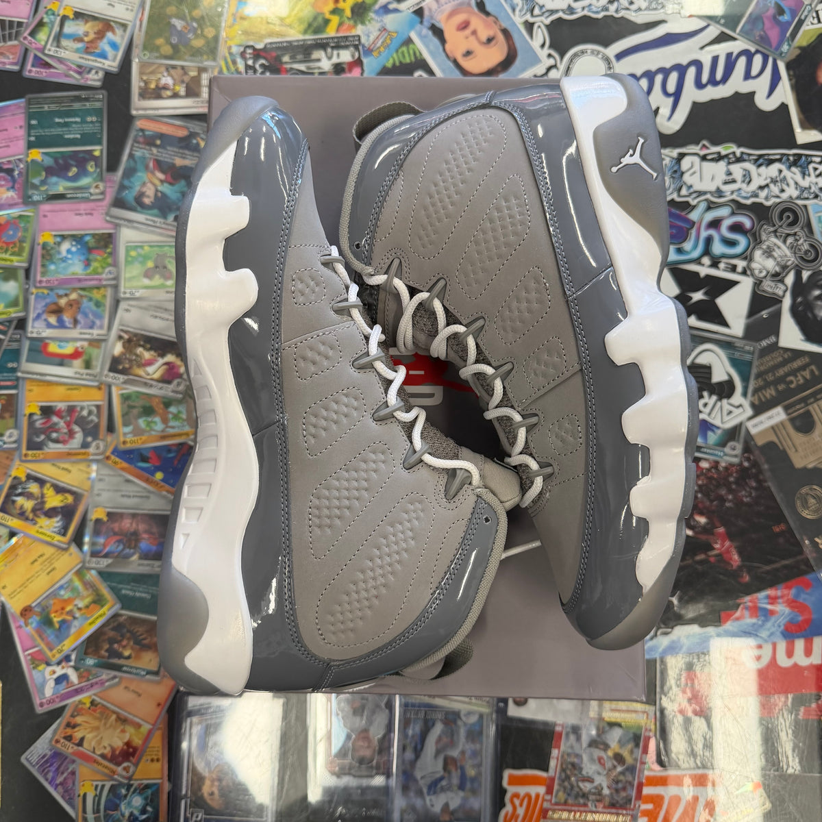 Jordan 9 Retro Cool Grey (2025) U8