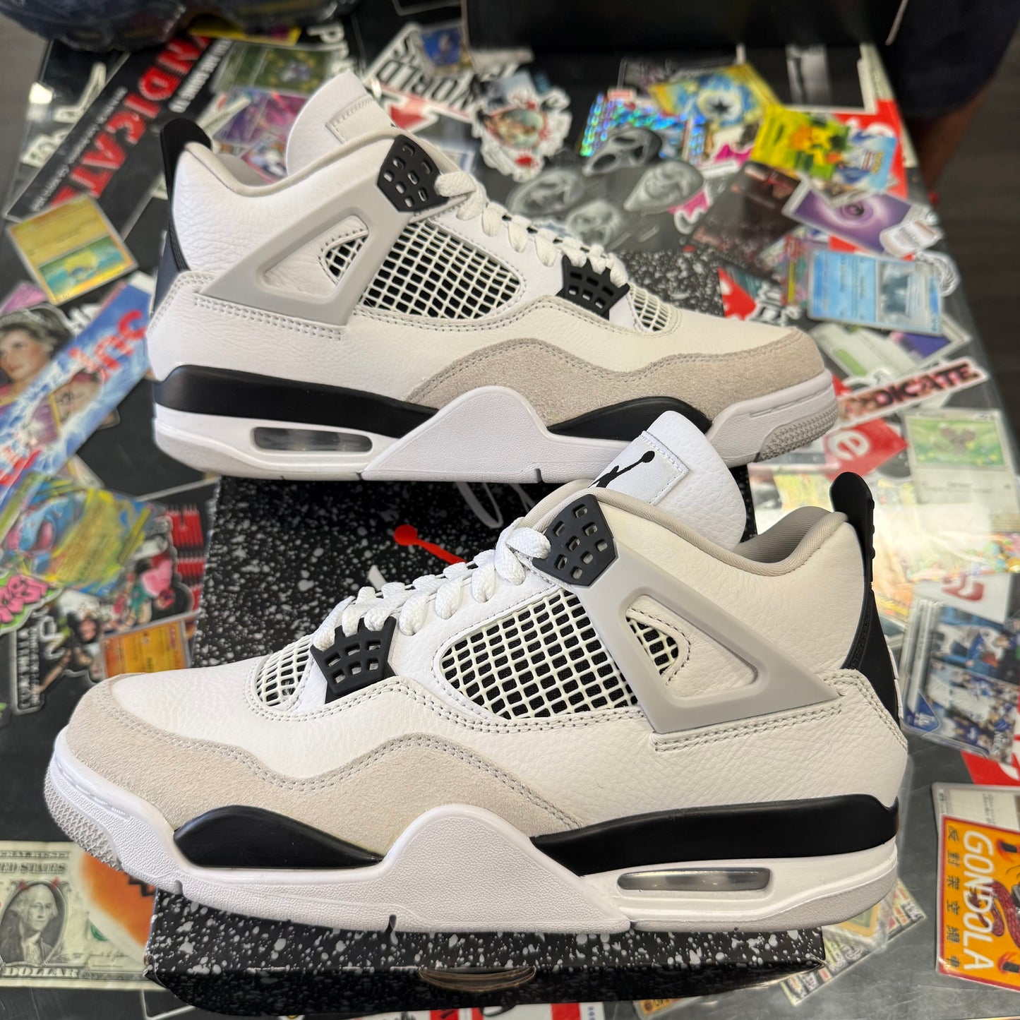 Jordan 4 Retro Military Black U8