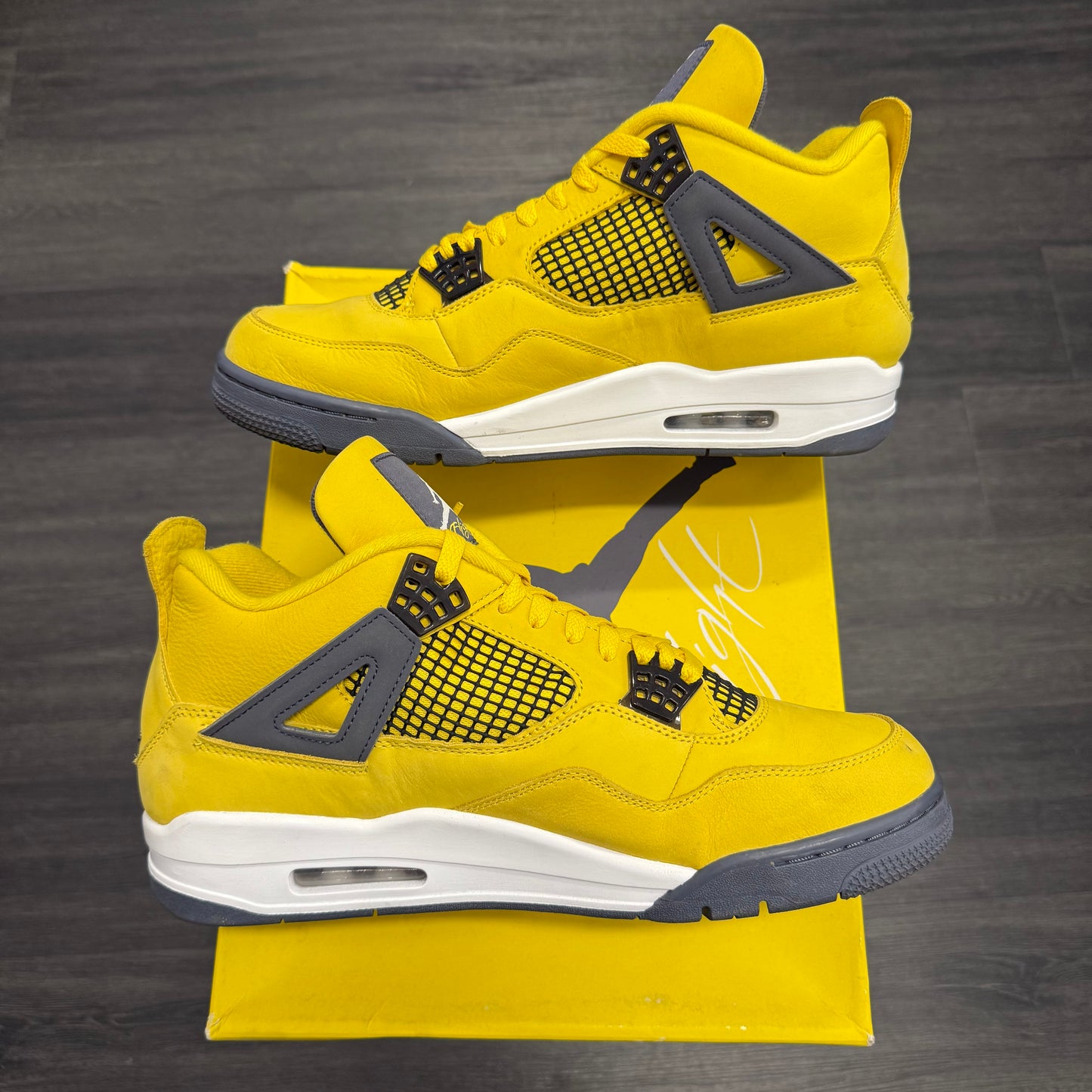 Jordan 4 Retro Lightning 2021 U11.5