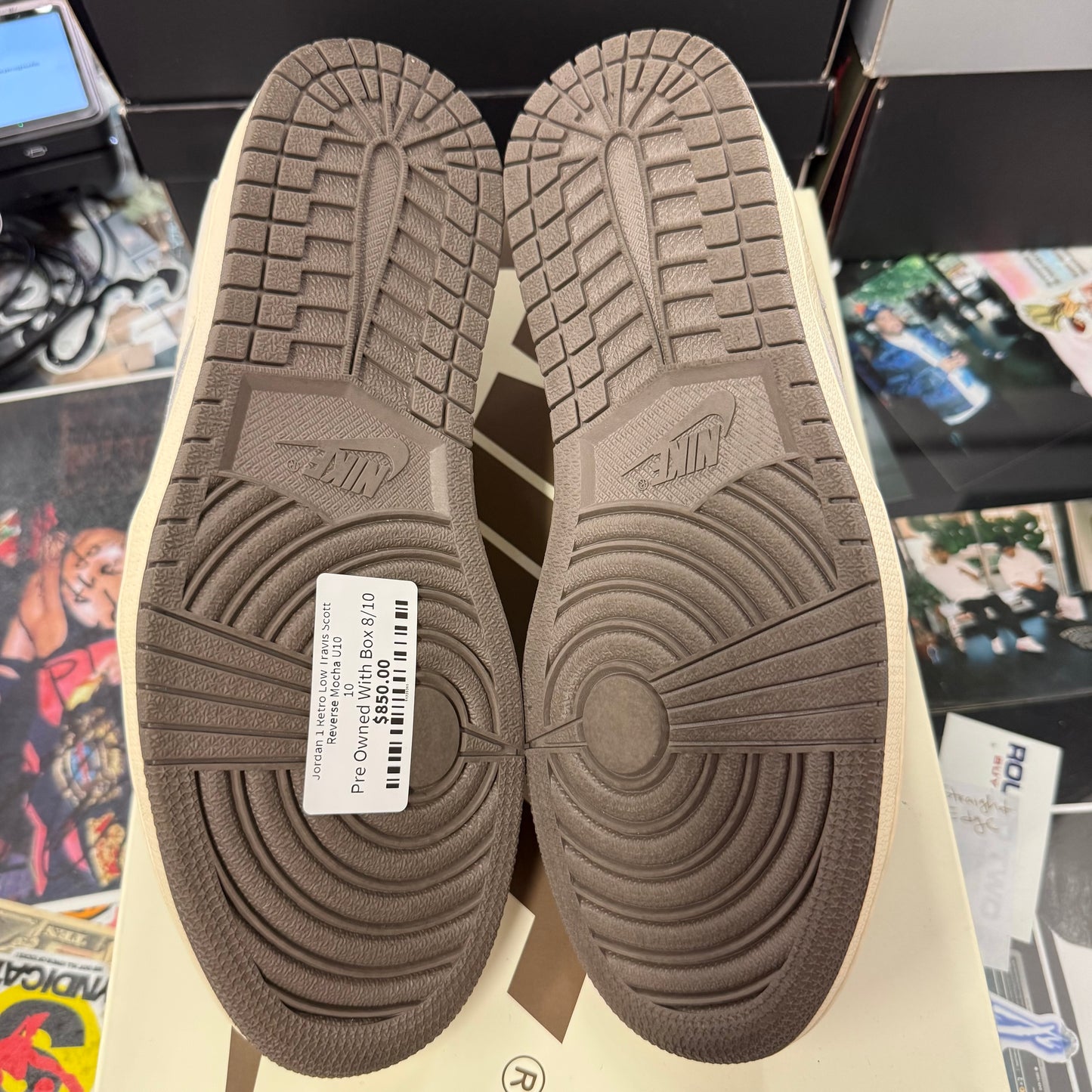 Jordan 1 Retro Low Travis Scott Reverse Mocha U10
