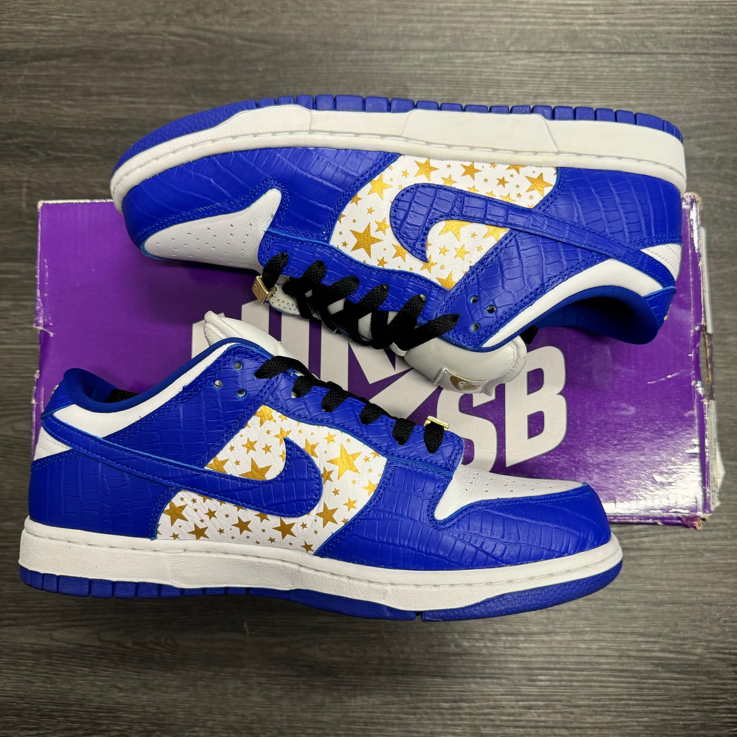 Nike SB Dunk Low Supreme Stars Hyper Royal U