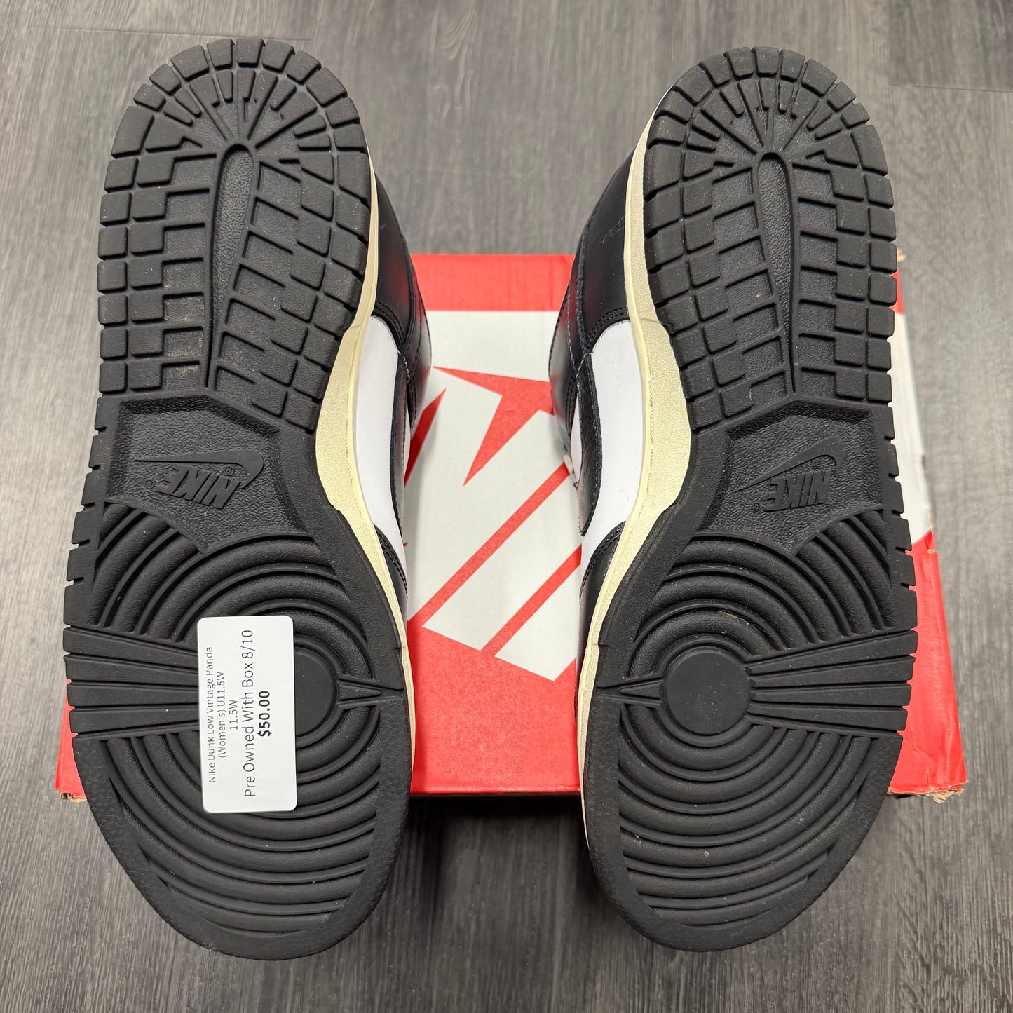 Nike Dunk Low Vintage Panda (Women's) U11.5W