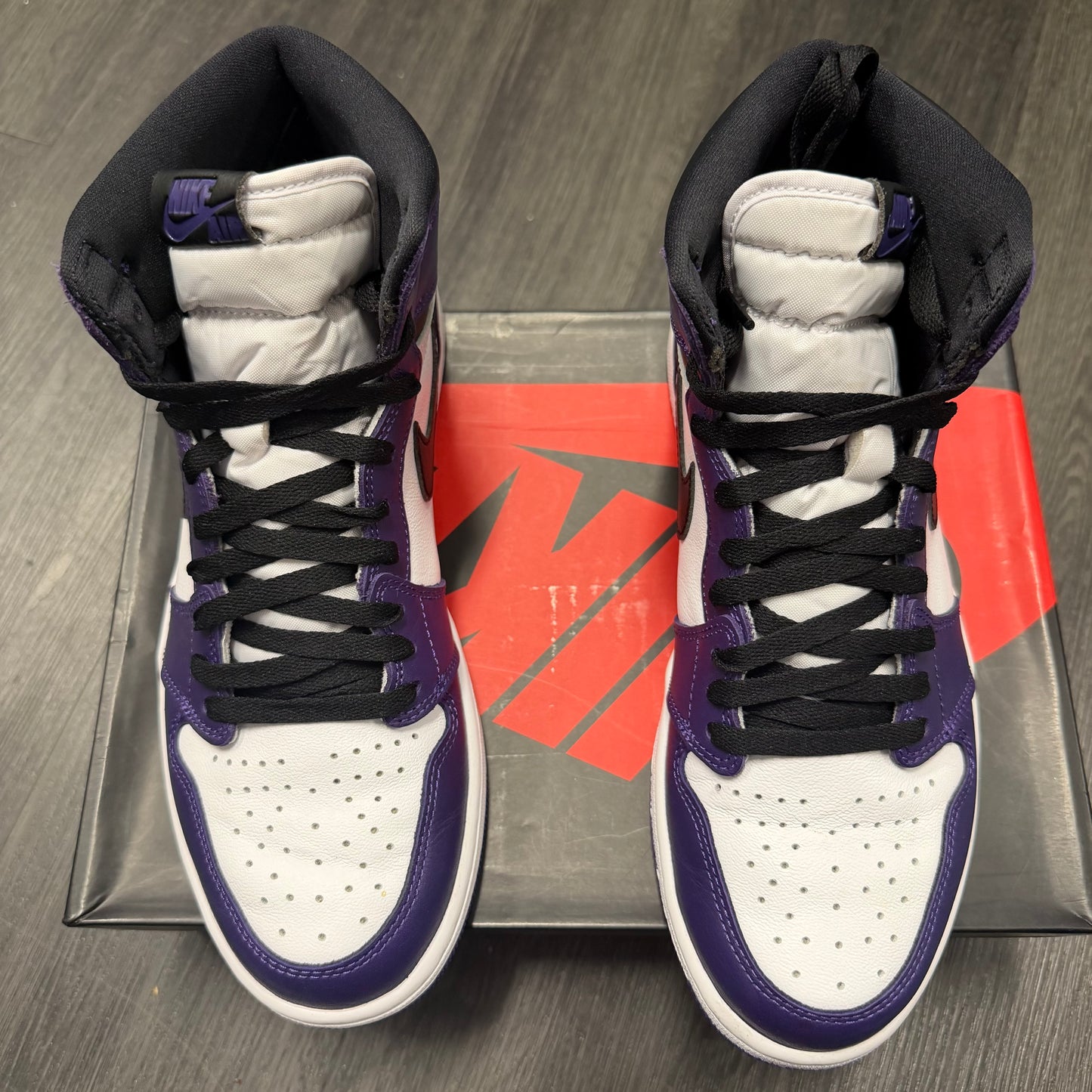 Jordan 1 Retro High Court Purple White U10