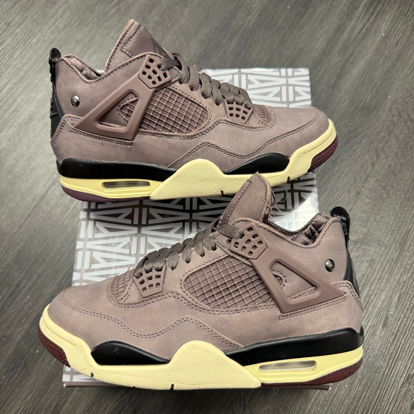 Jordan 4 Retro A Ma Maniere U5
