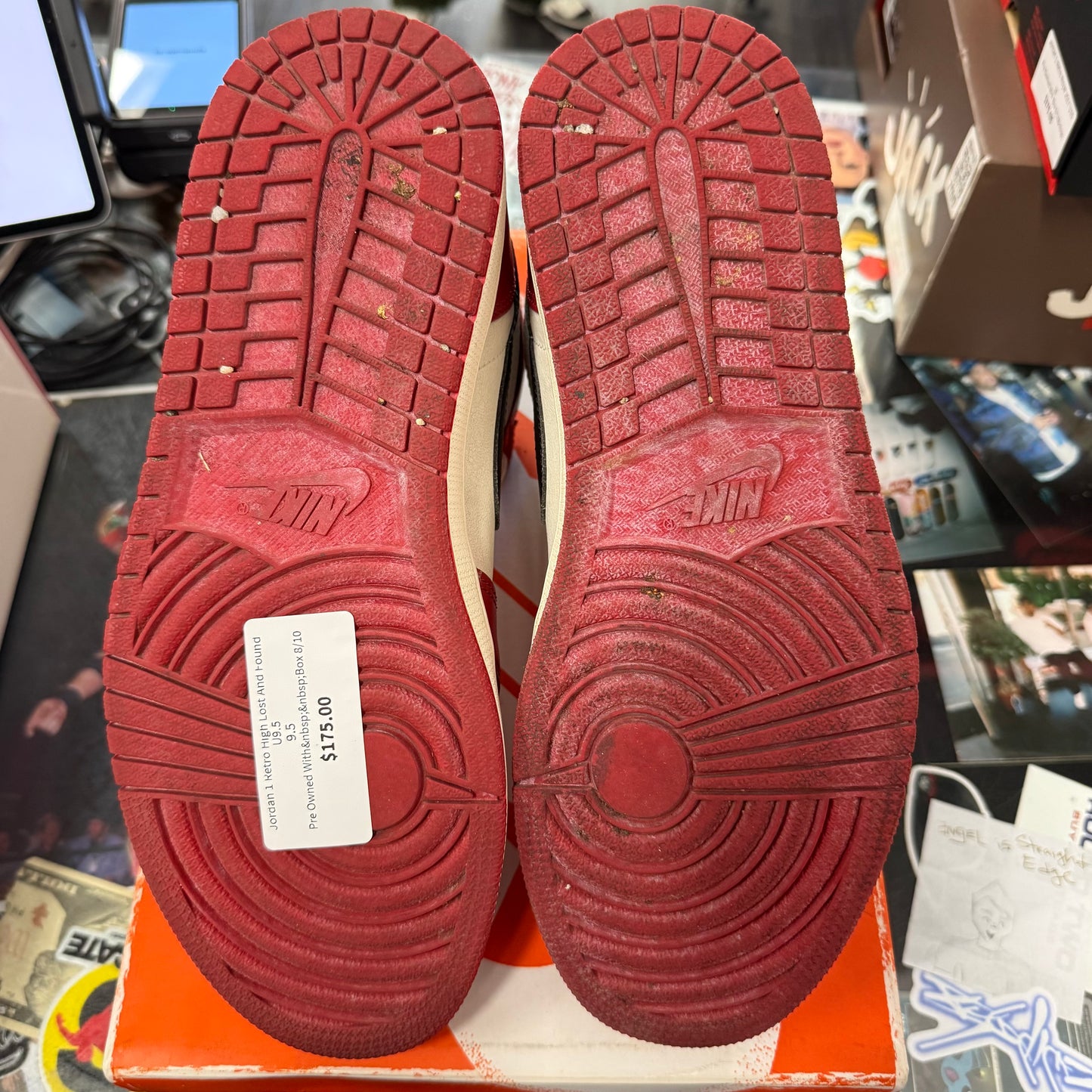 Jordan 1 Retro High Lost And Found U9.5