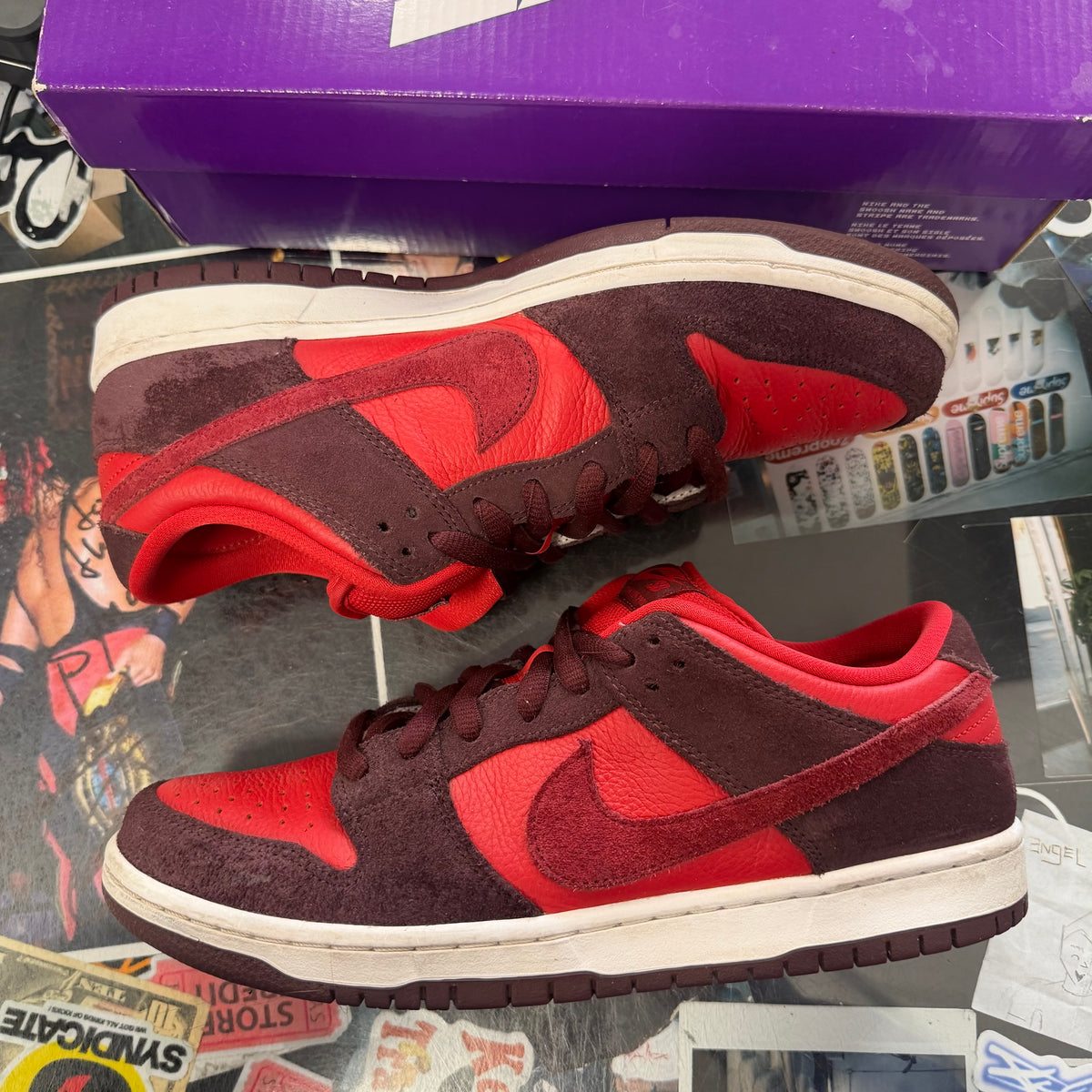 Nike SB Dunk Low Cherry U10